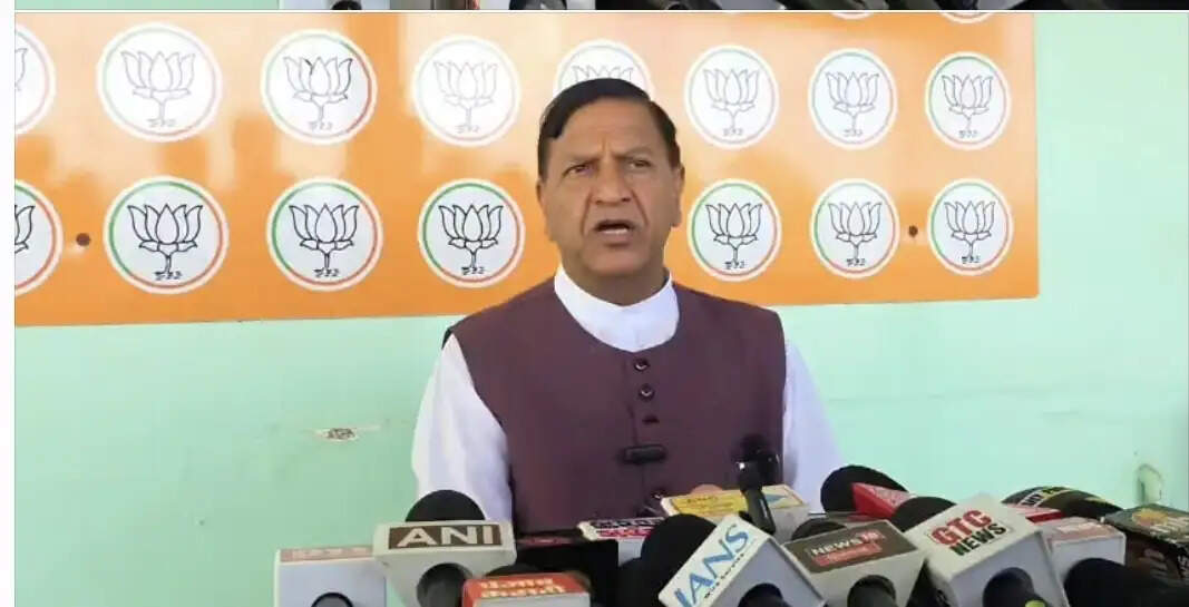 बिंदल ने सरकार को दी चेतावनी, मुद्दे नहीं सुलझे तो भाजपा करेगी जन आंदोलन
