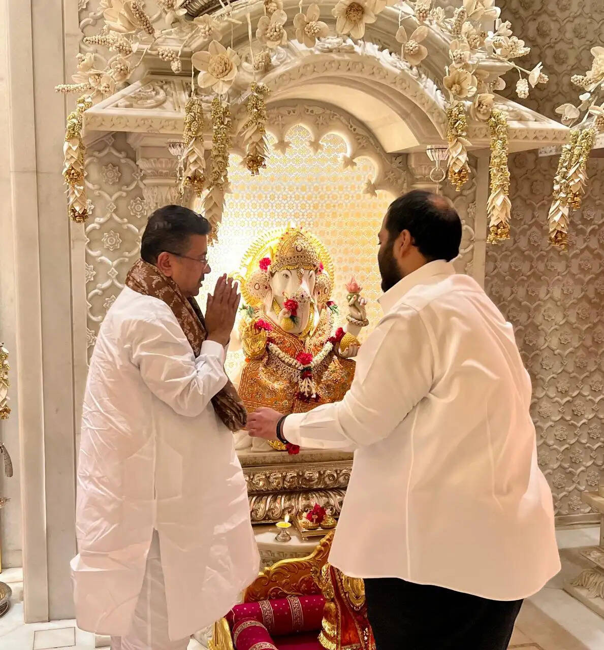 बंगाल में औद्योगिक निवेश और रोजगार पर चर्चा.. सीएम एक्स पर डाला संदेश