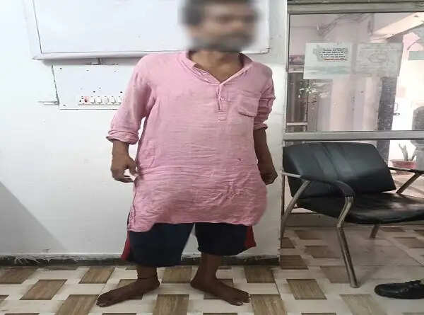 पत्नी की हत्या में फरार आराेपित पति गिरफ्तार