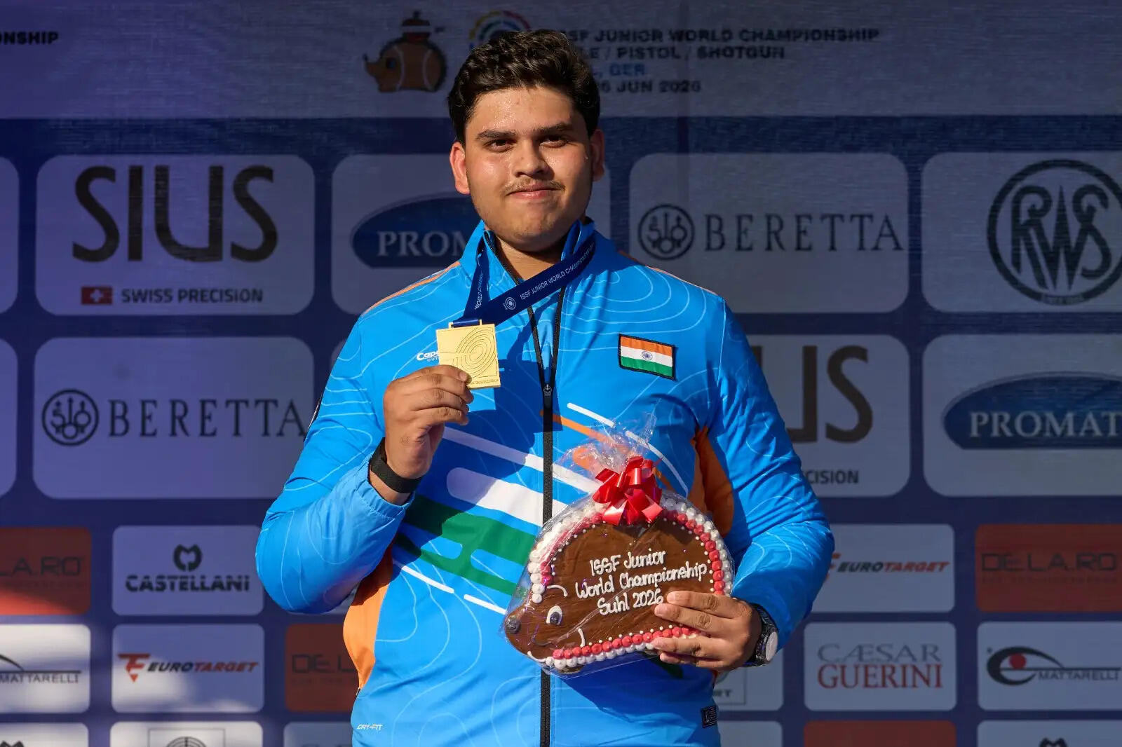 आईएसएसएफ जूनियर विश्व चैंपियनशिप : समीर, रोहित ने दिलाया स्वर्ण, भारत ने दूसरे दिन जीते पांच पदक