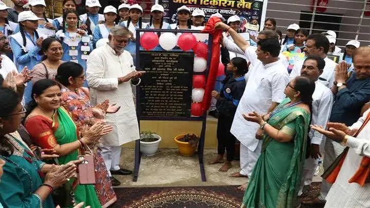 अटल टिंकरिंग लैब के लोकार्पण से विद्यार्थियों को मिलेगी नवाचार की नई दिशा : प्रहलाद सिंह पटेल