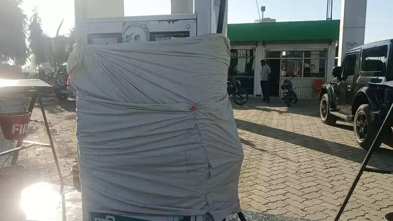 इंदौरः नकली बायो डीजल बेचने पर खाद्य विभाग की टीम ने पंप को किया सील