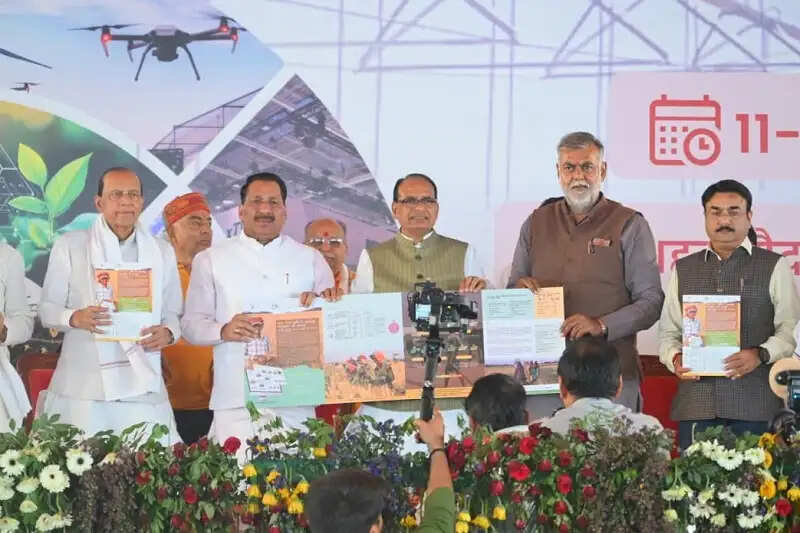 केन्द्रीय कृषि मंत्री शिवराज ने उन्नत कृषि महोत्सव में जारी किया मप्र के चार जिलों का कृषि रोडमैप