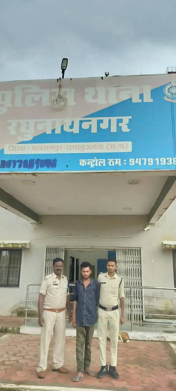 मवेशी तस्करी के मामले में एक आरोपित गिरफ्तार, 34 मवेशी जब्त