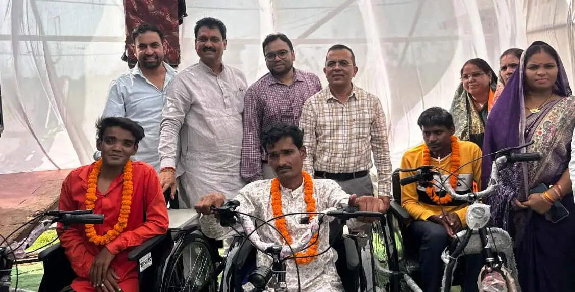 पकरिया-झू में लगा सेवा सेतु शिविर, 263 प्रकरणों में 13.14 करोड़ का ऋण स्वीकृत