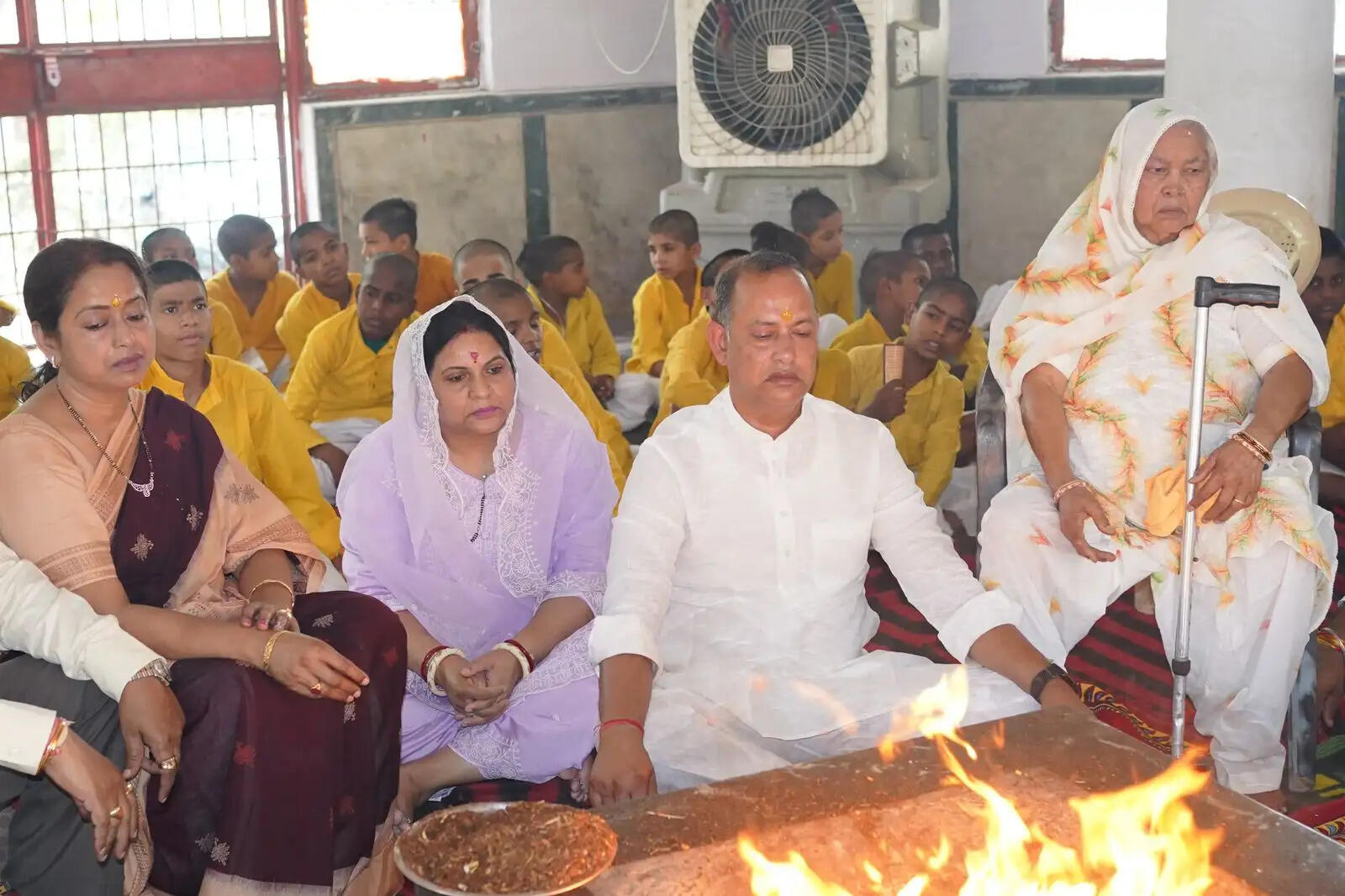 पिता को श्रद्धांजलि अर्पित करते हुए मंत्री रविंद्र इंद्राज ने कहा- पर्यावरण संरक्षण सभी का सामूहिक दायित्व