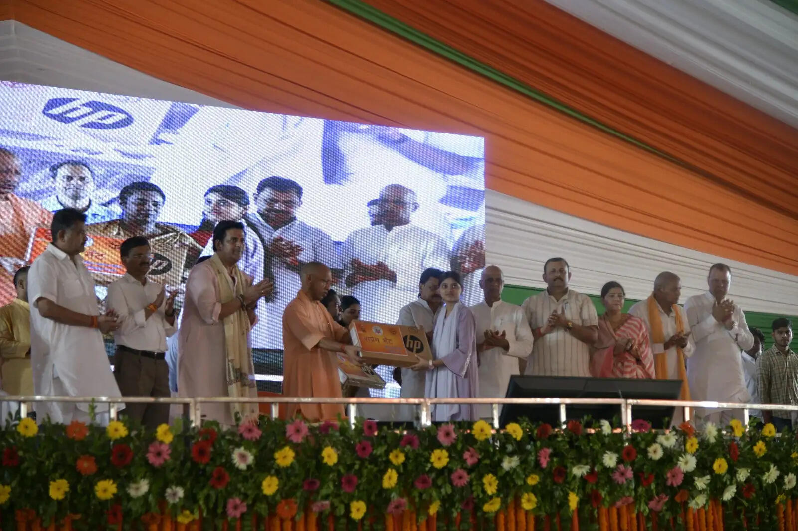 2017 के पहले प्रदेश का माहौल खराब कर रखा था सपा के गुंडों ने, बेटियों को करते थे परेशान : मुख्यमंत्री याेगी