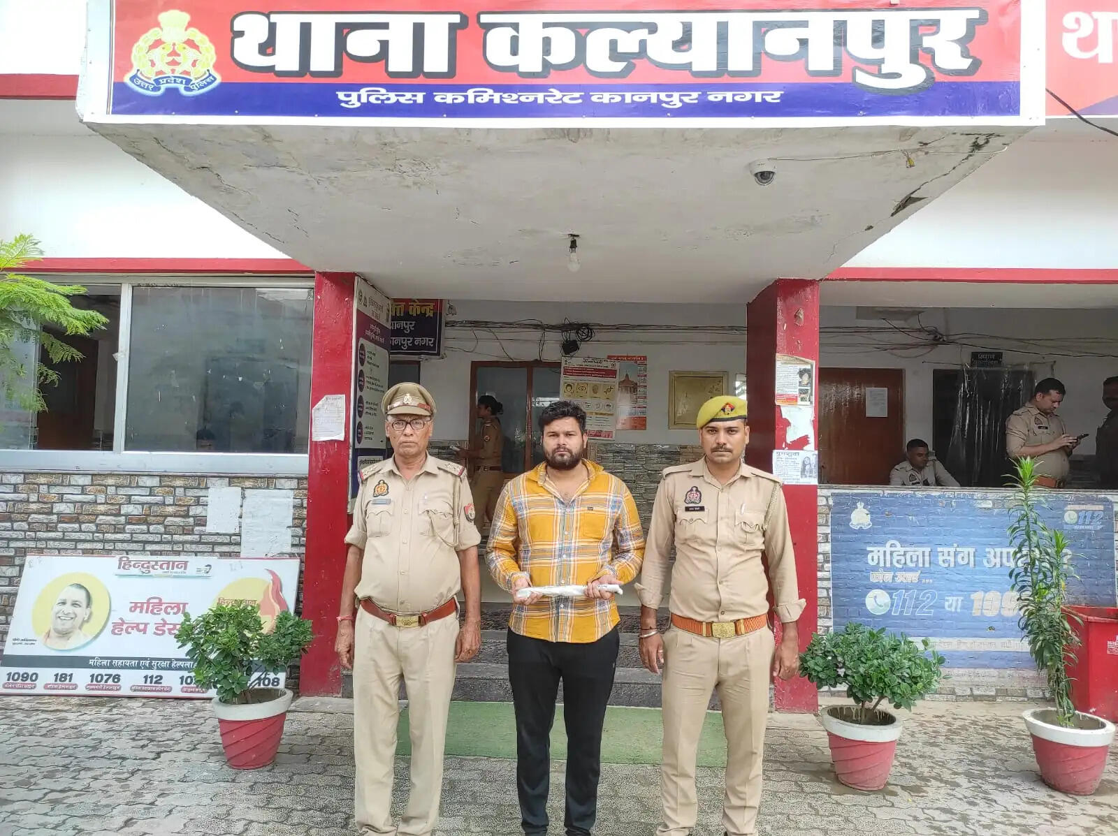 तमंचे और कारतूस के साथ शातिर अपराधी गिरफ्तार