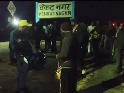 अनूपपुर: वेंकटनगर में ठहराव के पहले दिन साढ़े सात घंटे देरी से पहुंची उत्कल एक्सप्रेस