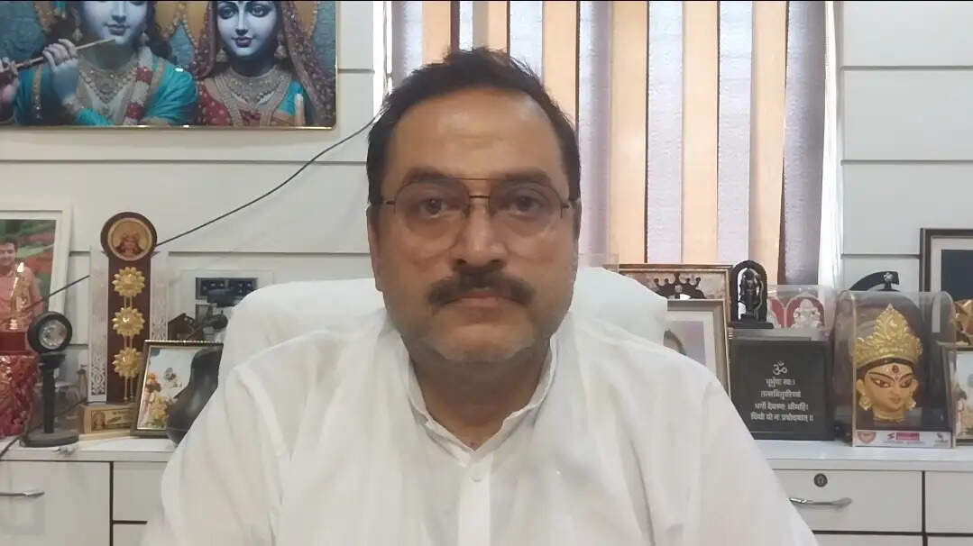 बिहार-यूपी वालों पर कल्याण बनर्जी के बयान से तृणमूल के हिंदीभाषी नेताओं में आक्रोश