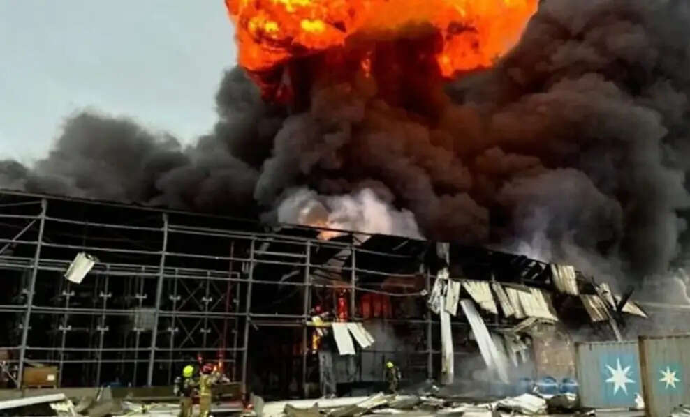 ईरान ने इजराइल के तेल अवीव और एलात पर मिलाइलों की बौछार की