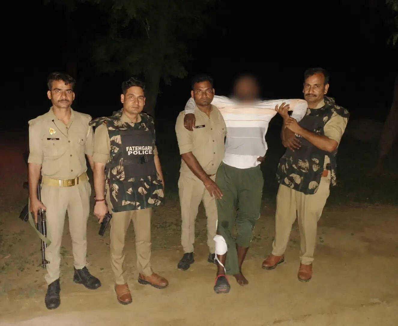 फर्रूखाबाद में पुलिस मुठभेड़ में कन्नौज का हिस्ट्रीशीटर घायल, गिरफ्तार