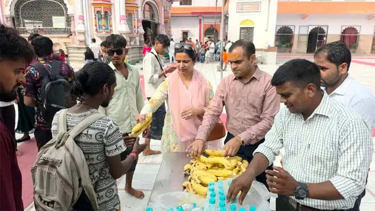 सावन के पहले सोमवार पर शिवमय हुई धर्मनगरी