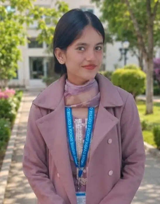 अमेठी : नर्सिंग कॉलेज में छात्रा की संदिग्ध मौत, प्रधानाचार्य और वार्डेन पर हत्या का मुकदमा दर्ज