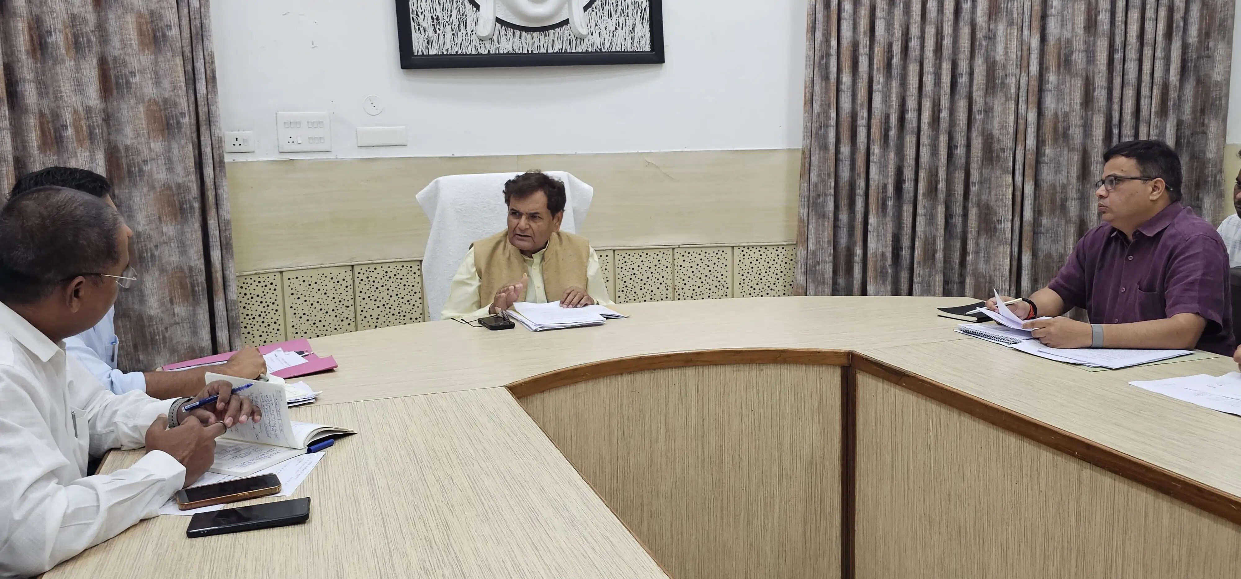 दलित हितों की रक्षा और सम्मान के लिए लगातार काम कर रही योगी सरकार : डॉ. लालजी प्रसाद निर्मल