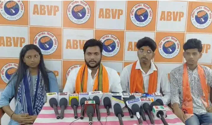 शिक्षा में राजनीति नहीं चलेगी, तुरंत छात्रसंघ चुनाव कराए जाएं -एबीवीपी