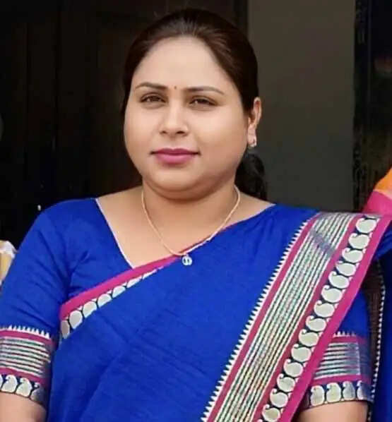 आधी आबादी की भावनाओं को ठेस पहुंचाने के लिए राहुल गांधी को माता-बहनों से माफी मांगनी चाहिए : दीपिका शोरी