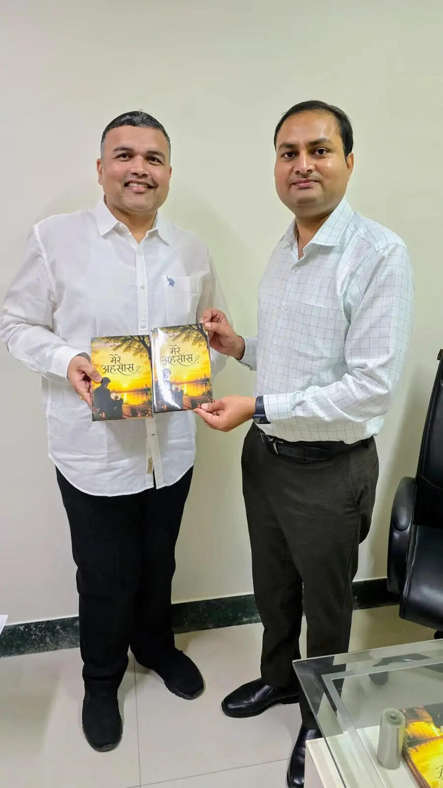 आम आदमी के जीवन अनुभवों की फिल्म डॉ हंस की कविताएं— लोक बंधु