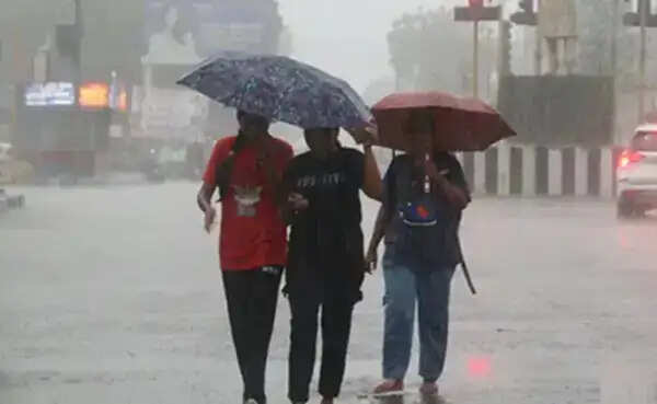 मप्र में मानसून की दस्तक करीब, 15-18 जून के बीच एंट्री के आसार, आज भी आंधी-बारिश का अलर्ट