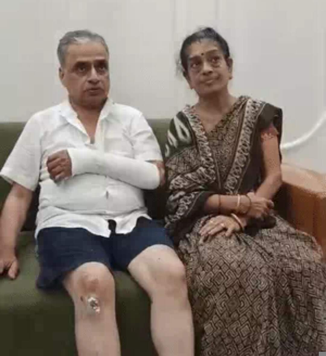 दंपती से चेन लूट, धक्का देने से पति का टूटा हाथ