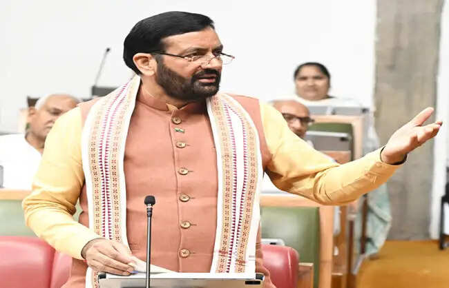 हरियाणा विधानसभा में पूर्व डिप्टी स्पीकर गोपी चंद गहलोत को श्रद्धांजलि