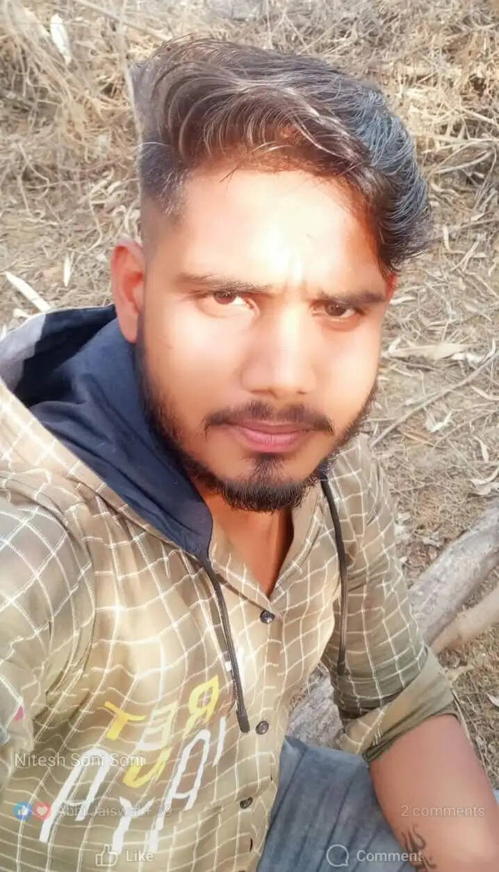 जमीन विवाद के बाद युवक ने फांसी लगाकर दी जान
