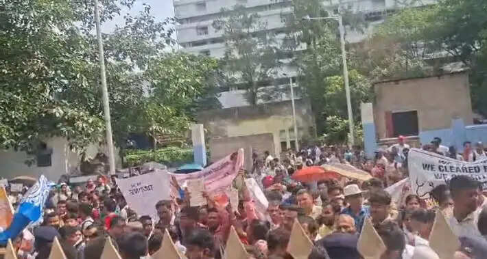सॉल्टलेक में मुख्यमंत्री का ‘जनता दरबार’, पांच अभ्यर्थी संगठनों को बुलावा