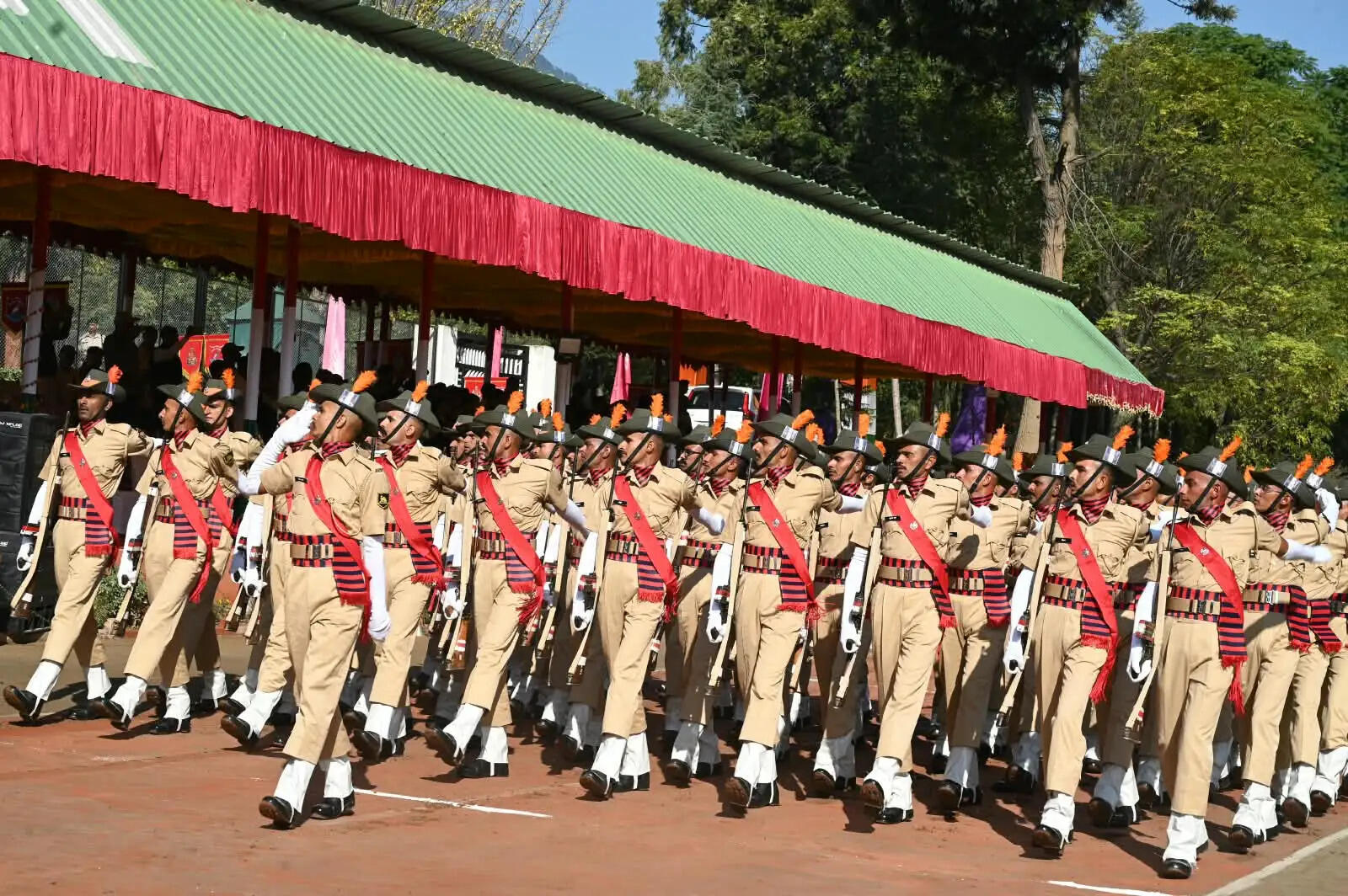 हिमालय की गोद में 472 आरएसी-एमबीसी नव आरक्षियों की भव्य दीक्षांत परेड