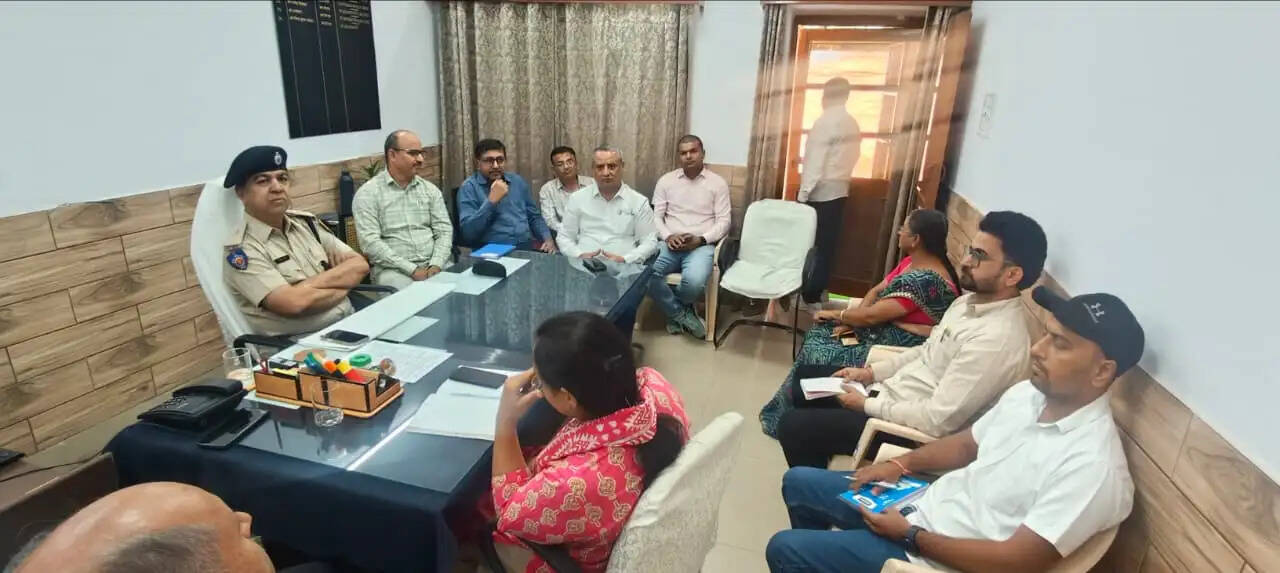 जोधपुर पुलिस कमिश्नरेट में दी नए आयकर अधिनियम की जानकारी
