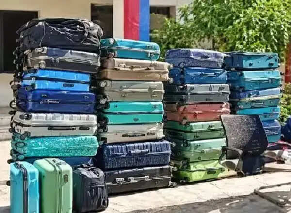 ग्वालियरः गर्लफ्रेंड के महंगे शौक पूरे करने के लिए ट्रेनों में चोरी करने लगा इंजीनियर, जीआरपी ने किया गिरफ्तार