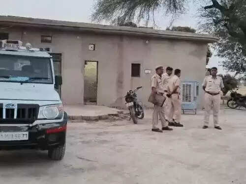 जमीन विवाद में भाई बना बहन का हत्यारा, कुल्हाड़ी से वार कर उतारा मौत के घाट