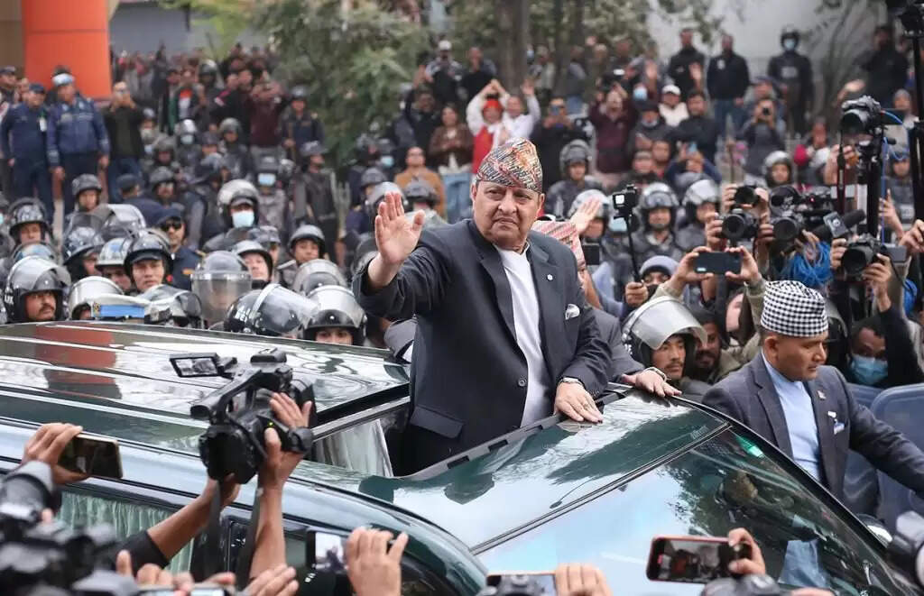 नेपाल में राजतंत्र समर्थकों को जनता ने नकारा, पूर्व राजा की सत्ता में वापसी का अध्याय खत्म