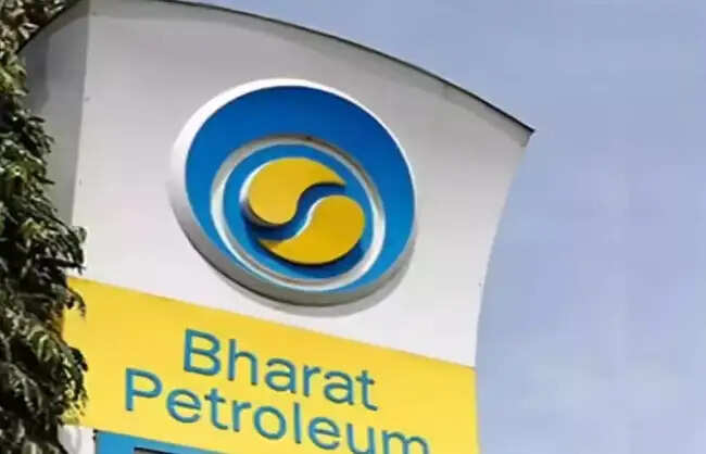 बीपीसीएल को पहली तिमाही में 3,962 करोड़ रुपये का घाटा