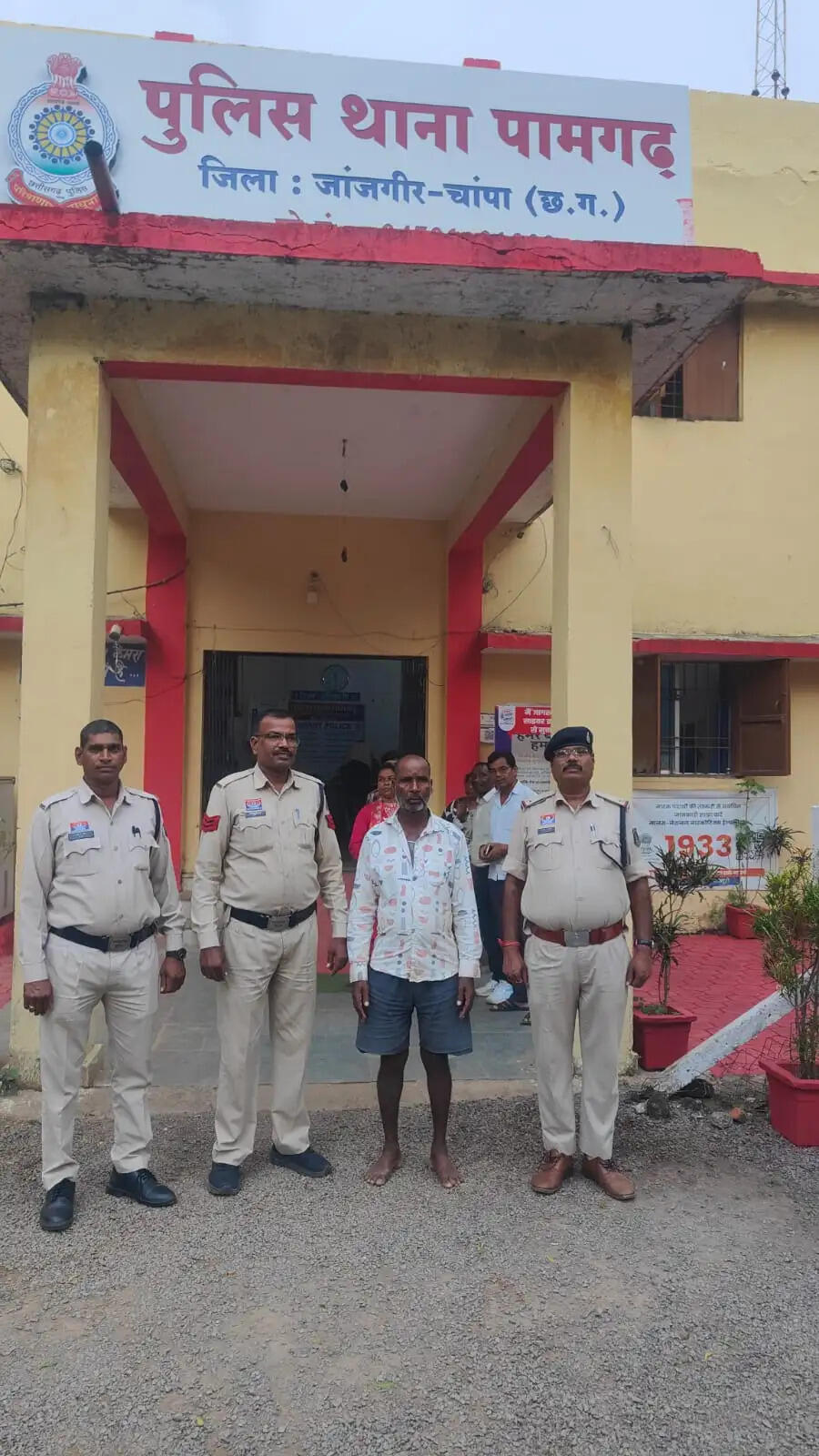 पामगढ़ में मवेशी तस्करी पर पुलिस की कार्रवाई, 19 मवेशियों के साथ आरोपित गिरफ्तार
