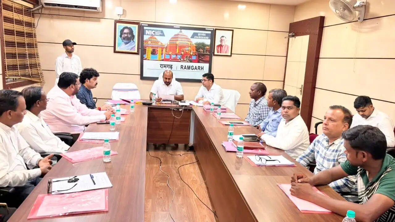 वोटर मैपिंग में&nbsp;शिथिलता बर्दाश्त नहीं : डीसी