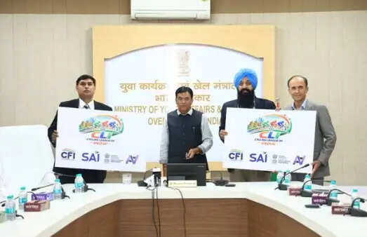 डॉ. मंडाविया ने दुनिया की पहली फ्रैंचाइज बेस्ड 'साइक्लिंग लीग ऑफ इंडिया' का लोगो लॉन्च किया