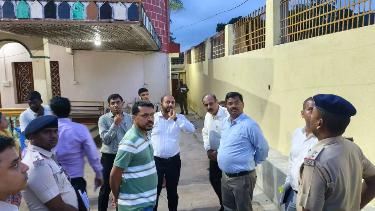 दिशोम गुरु की पैतृक गांव नेमरा में मनेगी पहली पुण्यतिथि, मुख्यमंत्री पूरे परिवार के साथ होंगे शामिल