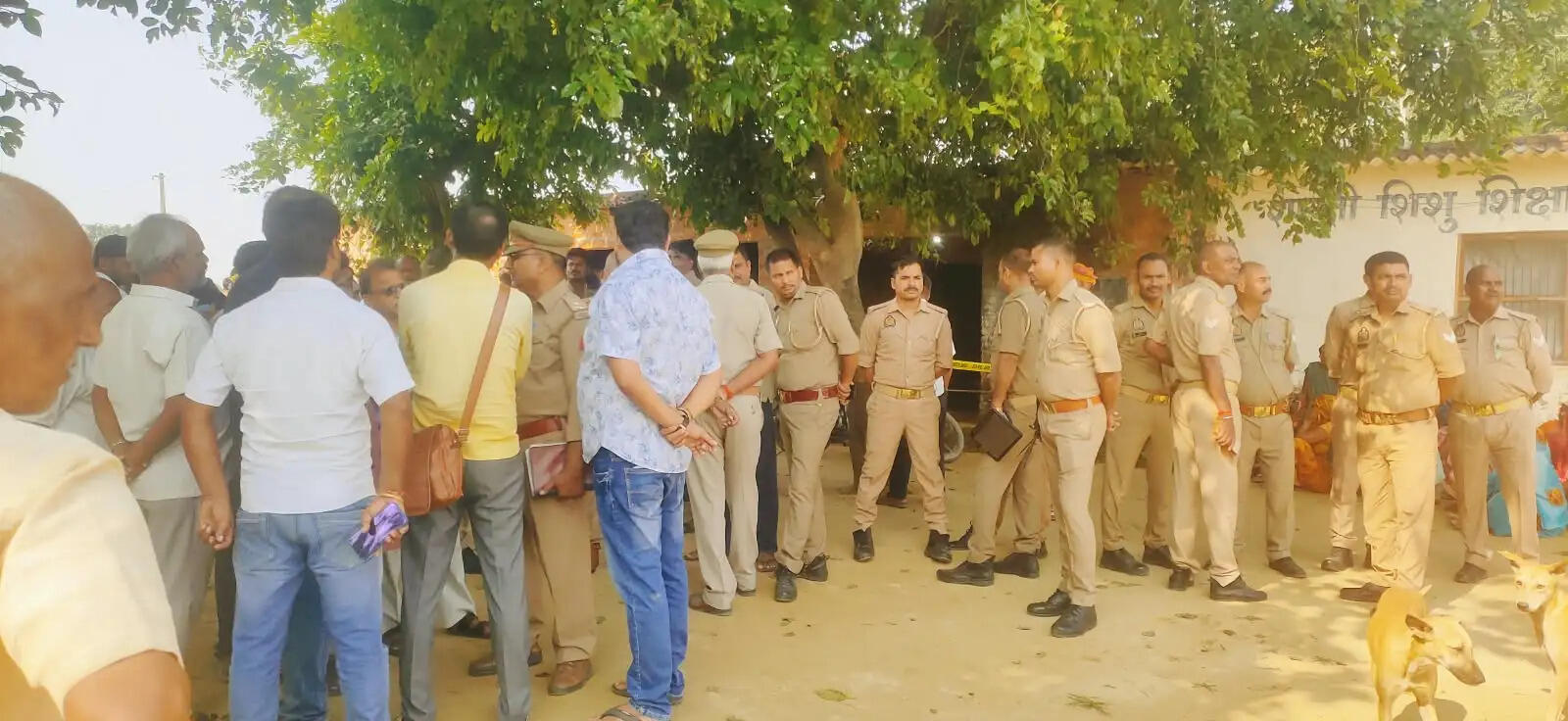 पूर्व प्रधान के छोटे भाई की सिर कुचकर&nbsp; हत्या