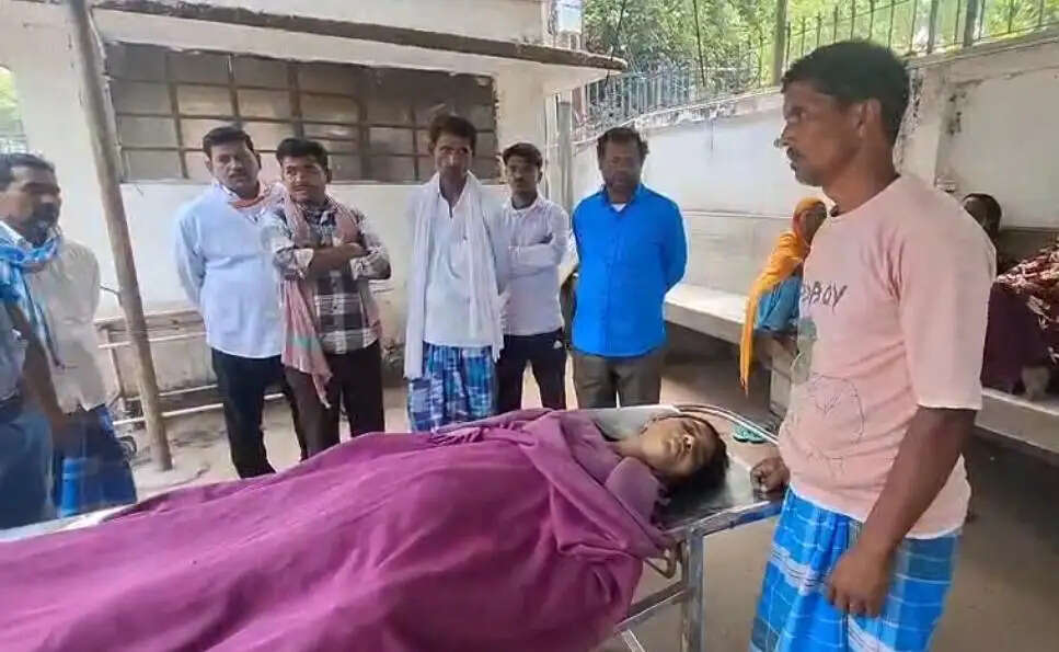 नवविवाहिता ने जहर खाकर दी जान