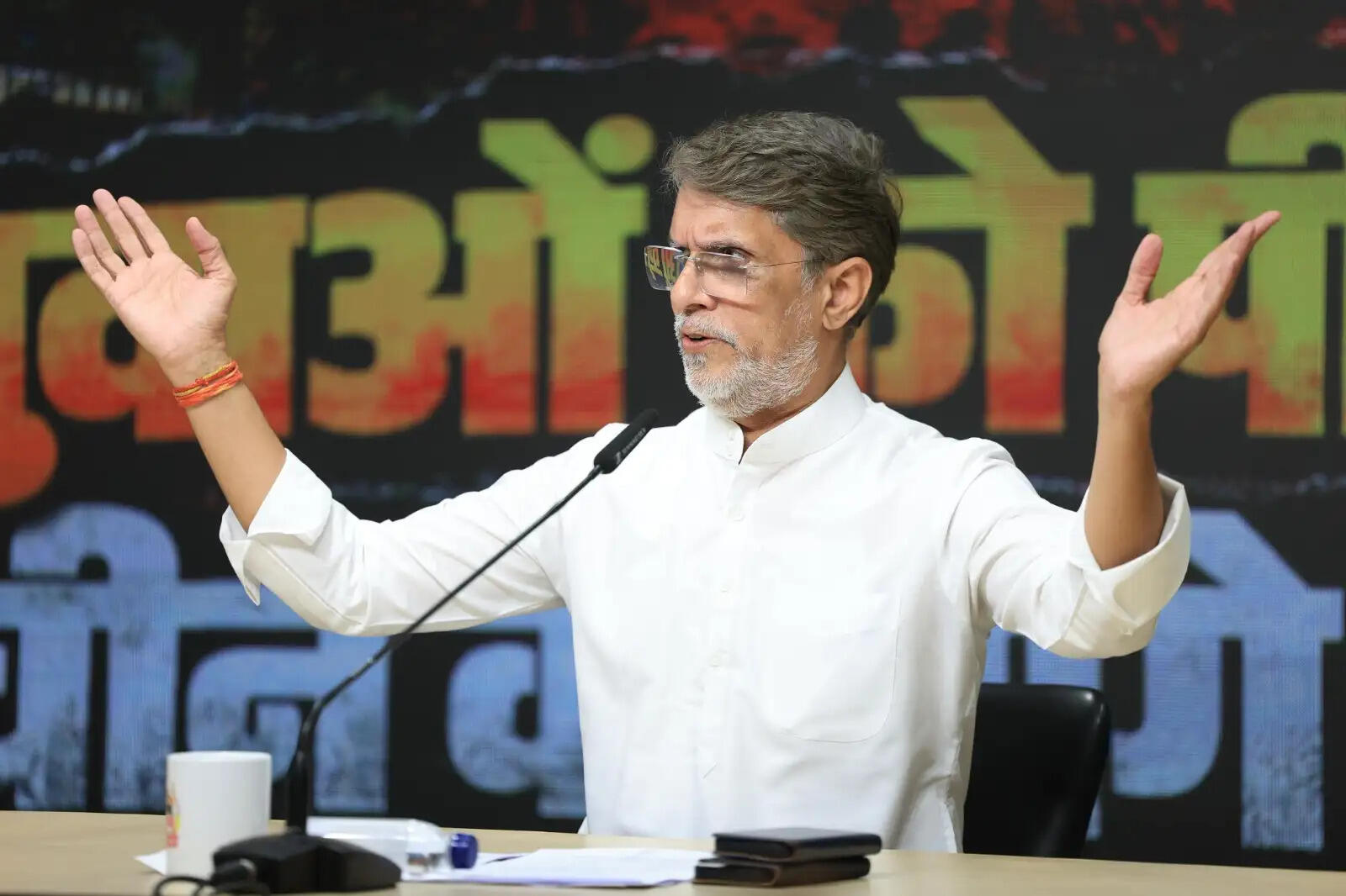 कांग्रेस ने चीन के मुद्दे पर मोदी सरकार को घेरा