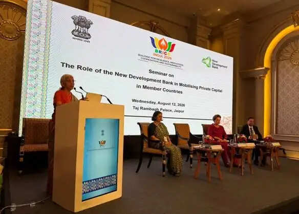 ब्रिक्स अर्थव्यवस्थाएं वैश्विक विकास की प्रमुख ताकत, निजी पूंजी जुटाने के लिए भरोसेमंद ढांचा जरूरी: सीतारमण