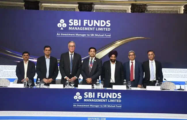 एसबीआई फंड्स मैनेजमेंट लिमिटेड का आईपीओ पहले दिन 68 फीसदी हुआ सब्सक्राइब