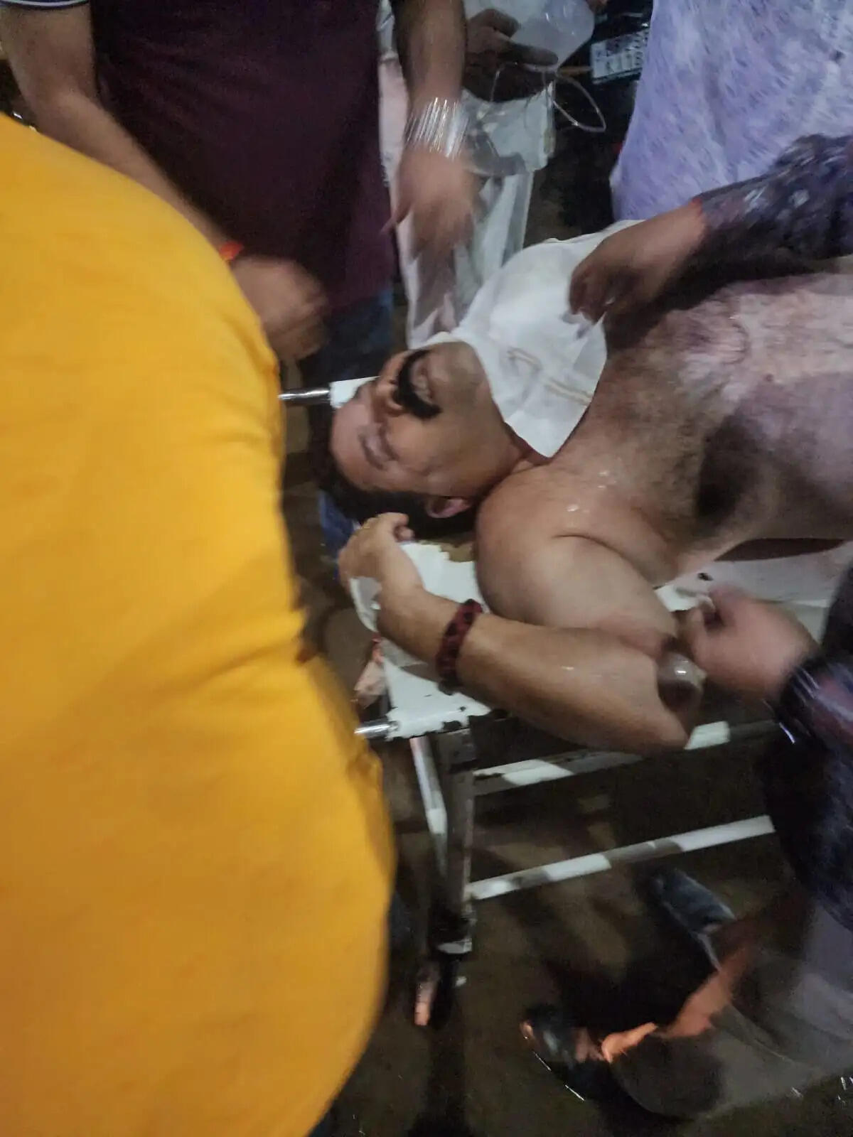 सीवान में रोड रेज का खूनी खेल: बरसी गोलियां, युवक की मौत, पिता जिंदगी से जंग लड़ रहा