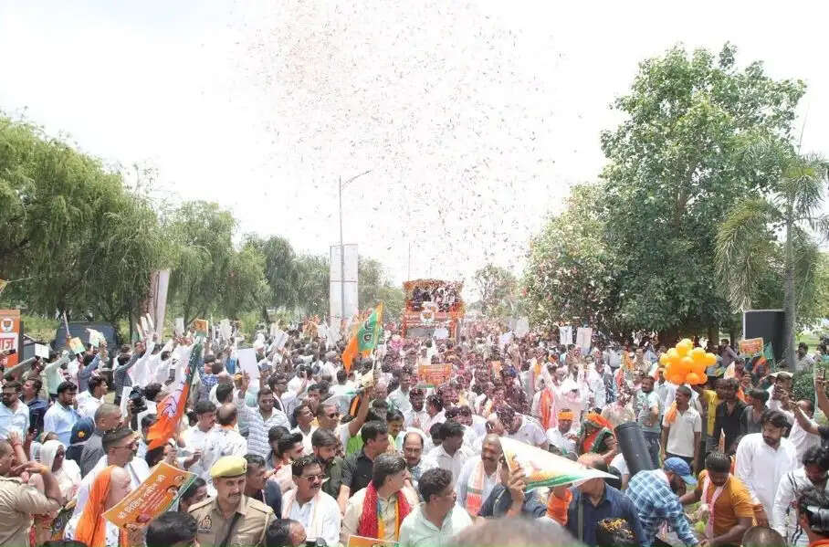 उप्र में 2027 में तीसरी बार प्रचंड बहुमत से बनेगी भाजपा की सरकार: नितिन नवीन