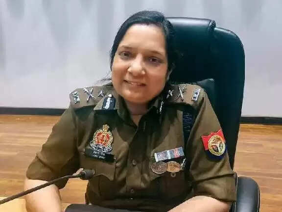 शिकायतों के निस्तारण में नोएडा पुलिस उत्तर प्रदेश में अव्वल