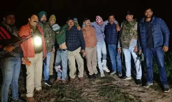 गुटखा व्यपारी लूटकांड : मास्टरमाइंड कार चालक के दोनों साथी मुठभेड़ में घायल