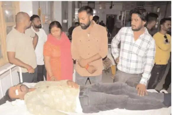 पेप्टेक सिटी गोलीकांड: 8 आरोपियों पर केस दर्ज, मुख्य आरोपी रघुराज की तलाश तेज