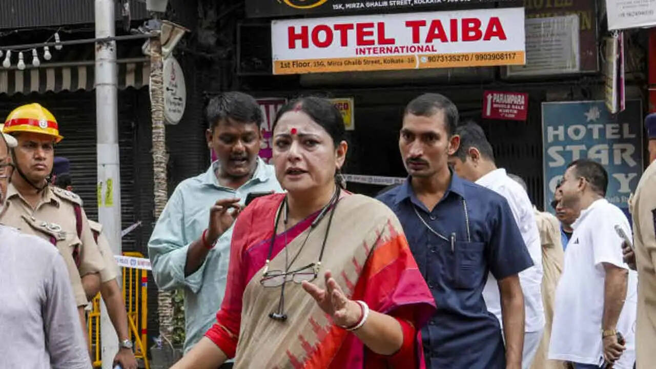 कोलकाता के मार्कुइस स्ट्रीट के छह गेस्ट हाउस सील