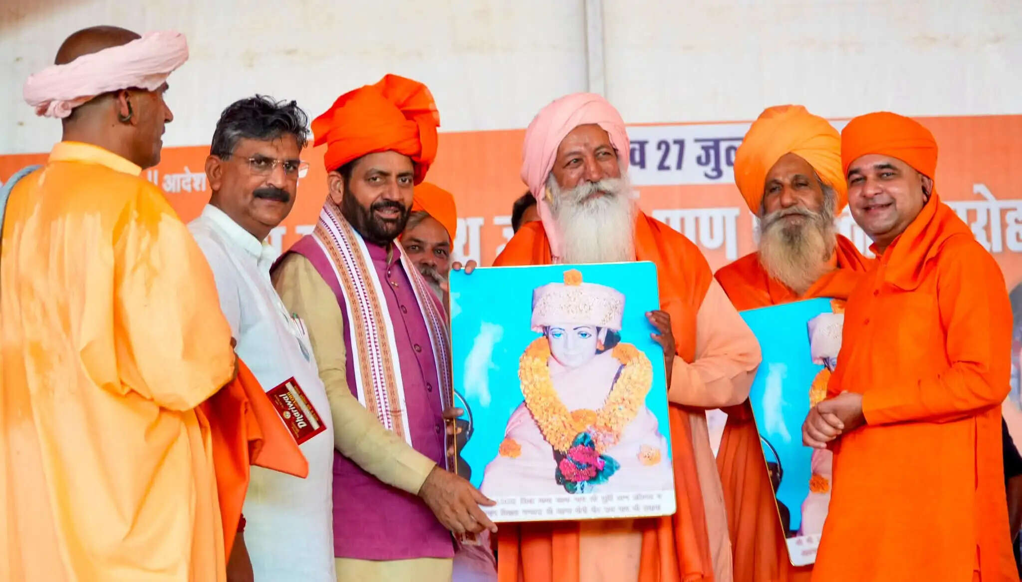 जींद : बच्चों को ज्ञान देने के साथ-साथ सांस्कृतिक ज्ञान भी दें : सीएम नायब सैनी