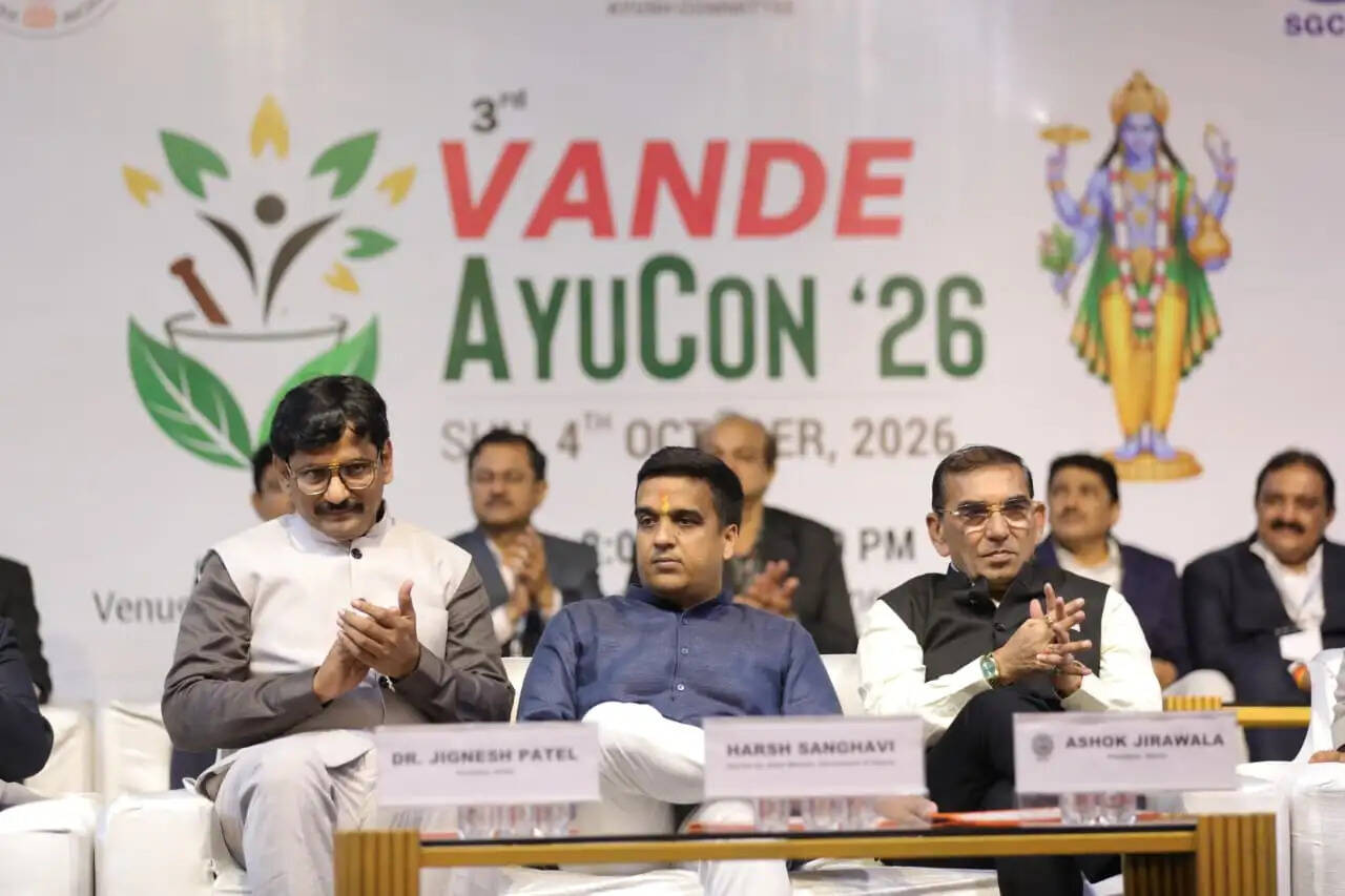 आयुर्वेद भारत की अमूल्य परंपरा, जिसने दुनिया को दी संतुलित जीवन जीने की दिशा : हर्ष संघवी